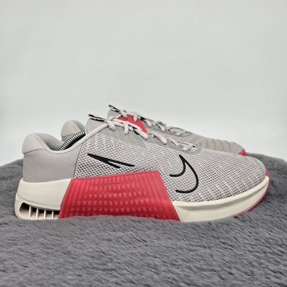 New Nike Metcon 9 Workout Shoes Men's Size 9 - Picture 1 of 8